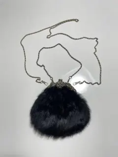 がま口ファーバッグ チェーン付き ブラック ミニバッグ パーティバッグ