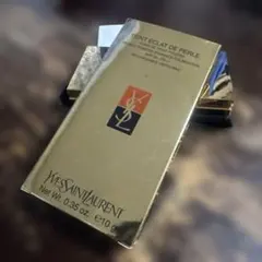 Yves Saint Laurent ファンデーション