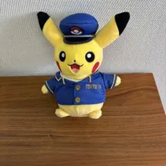 ポケモンセンター限定 ピカチュウ ぬいぐるみ 駅長 東京駅