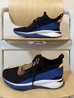 PUMA ランニングシューズ ブラック/ブルー/オレンジ