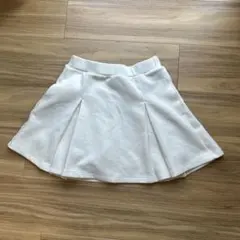 【美品】UNIQLO ホワイト プリーツスカート フレアのサムネイル