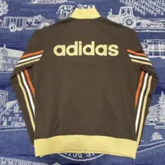【最高カラー、2000年代】アディダス古着トラックジャケット刺繍ロゴ松村北斗M 松村北斗着用のadidas originalsポルトガル代表トラックジャケットを