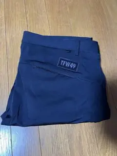 TFW49 ブラック アンクルスリムパンツ　サイズL
