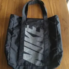 NIKE ブラック トートバッグ