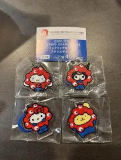 サンリオ　ミャクミャクなりきりアクリルチャーム