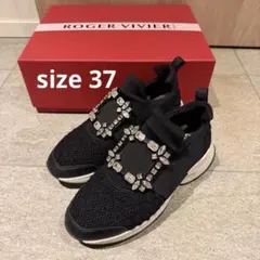 2026年最新】ロジェヴィヴィエ スニーカーの人気アイテム - メルカリ