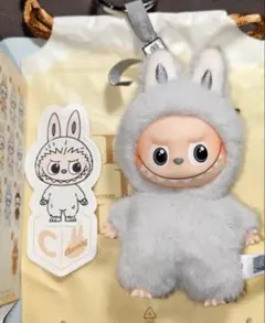 【POP MART】ラブブ PIN FOR LOVE イニシャルC