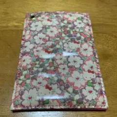 非売品✨ハローキティ　定期入れ　パスケース