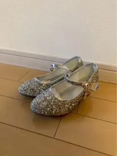 【新品】女の子 フォーマルシューズ シルバー19cm