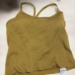 UNIQLO ブラトップ XXL マスタード リブ　クロップドのサムネイル