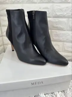 《新品》MODE ETJACOMO MÉDAブラックレザーショートブーツ24cm