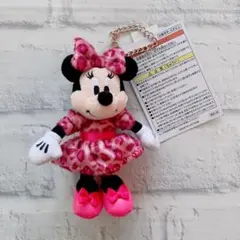 ラスト１点❣️ディズニー ヒョウ柄 ミニー ぬいぐるみチャーム ピンク