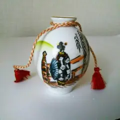 ◇ 昭和レトロ　和風の置物　京都　陶器製　小さな置物　一輪挿し？　壺？