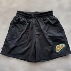NIKE ハーフパンツ　M