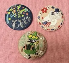 ムーミン刺繍デザイン 缶バッジ３個セット