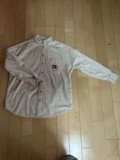 TOMMY JEANS ボタンアップ長袖シャツ