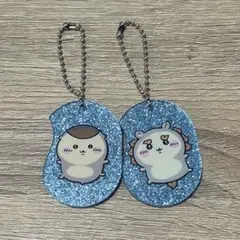 映画ちいかわ　ラメアクリルキーホルダー　くりまんじゅうとシーサー