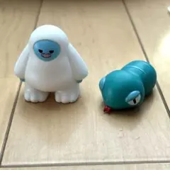 ゆるっとUMAマスコット　ガチャガチャ　イエティ　ツチノコ　グリーン