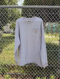 Carhartt ロンT