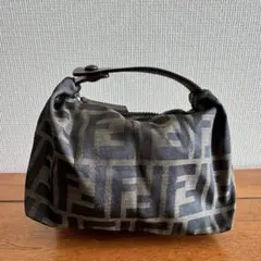 Fendi FFロゴ ズッカ柄　ポーチ