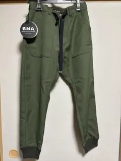 RNA R-3652 オリーブ M カジュアルパンツのサムネイル