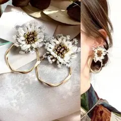 ビーズ刺繍フラワー　ゴールドリング　ピアス　イヤリング