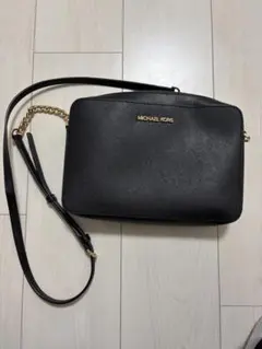 MICHAEL KORS ブラックショルダーバッグ