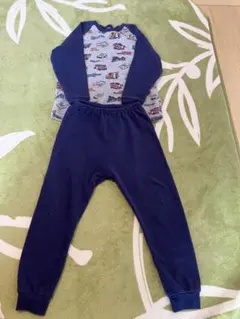 ネイビー 車プリント パジャマ 120cm