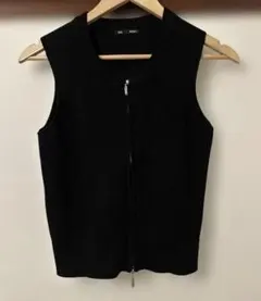 【GU】ノースリーブ トップス M