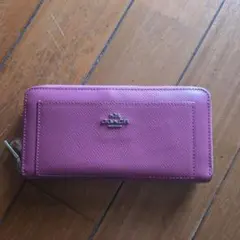 COACH ピンク 長財布