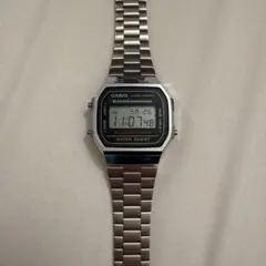 CASIO デジタル腕時計