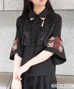 劇場版モノノ怪 刺繍ブラウス axes femme - メルカリ