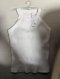 新品未使用タグ付き ユニクロ ホルターネックブラタンクトップ