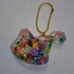 ハンドメイド 猫型シャカシャカキーホルダー（オイルなし)