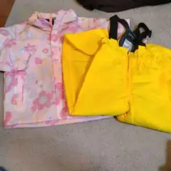 超美品✨スノーウェア 花柄ジャケット 110セット！おまけの手袋 モンベルつき