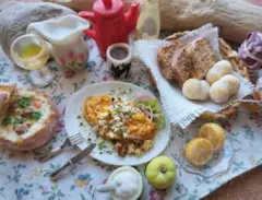 大きめオムレツ　ハンドメイド　ミニチュアフード　ミニチュアスイーツ