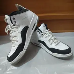 【匿名配送】Jordan ハイカットスニーカー ホワイト/ブラック/パープル