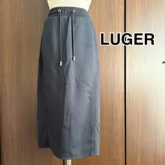 LUGER ブラック タイトスカート後ろポケット スリット入り フリーサイズ