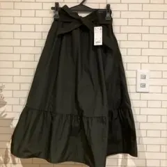 ❤️新品❤️UNIQLO ハイウエストリボンフリルスカート L