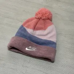美品　ナイキ　キラキラロゴ　ニットキャップ　ニット帽