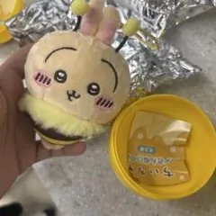 ちいかわハチさんぬいぐるみ　うさぎ