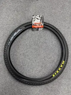 新品Maxxis Holy Roller24x2.4 ストリートトライアル用