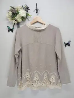 美品♡サマンサモスモス スカラップ刺繍 襟レース ピンタックブラウス