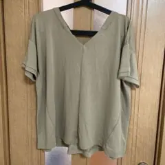 値下げ【未着用】Vネック シャツ/カットソー/トップス　Lサイズ