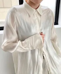 新品未使用【LOWRYS FARM】グリッターシャツ