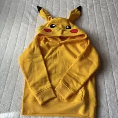 ピカチュウ　トレーナー　120