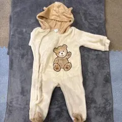 フリースロンパース クリーム色 6-9M