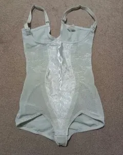 サミットインターナショナル☆リリーブーケ☆サポートスーツ☆80