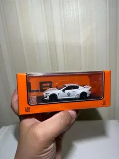 LIBERTY WALK WORKS マセラティ・グラントゥーリズモ 1/64のサムネイル