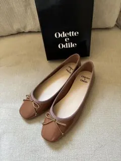 オデットエオディール ☆22 新品未使用 スクエアバレエフラット バレエシューズ